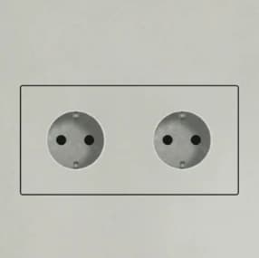 Celare Vis, Tomadas e interruptores